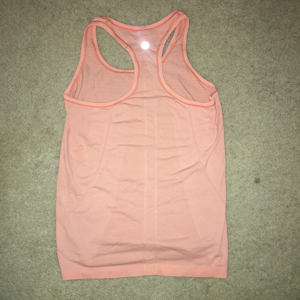 Lululemon tank top